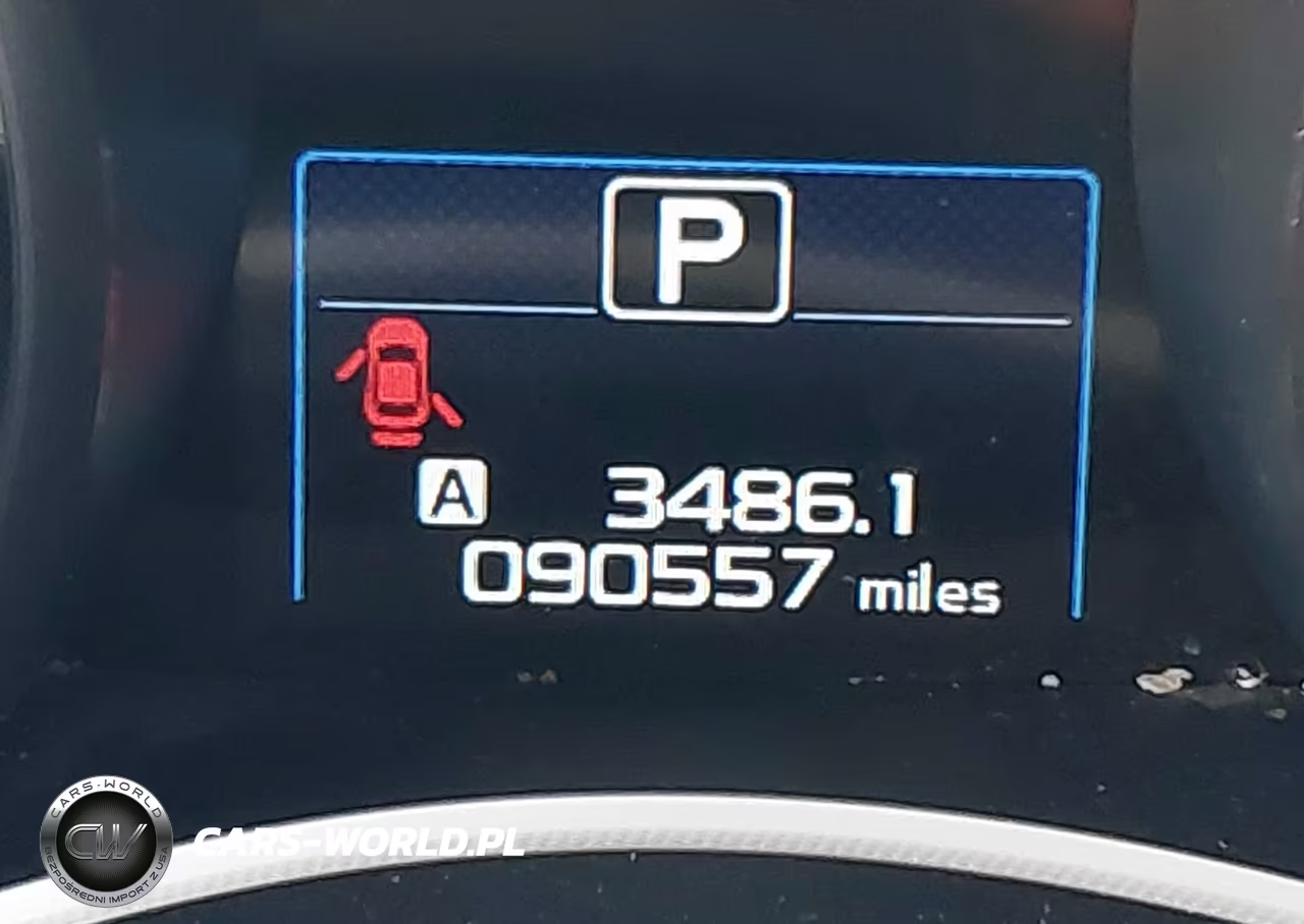2019 Subaru Outback 2.5I Premium VIN:4S4BSAFC4K3389832 - 15