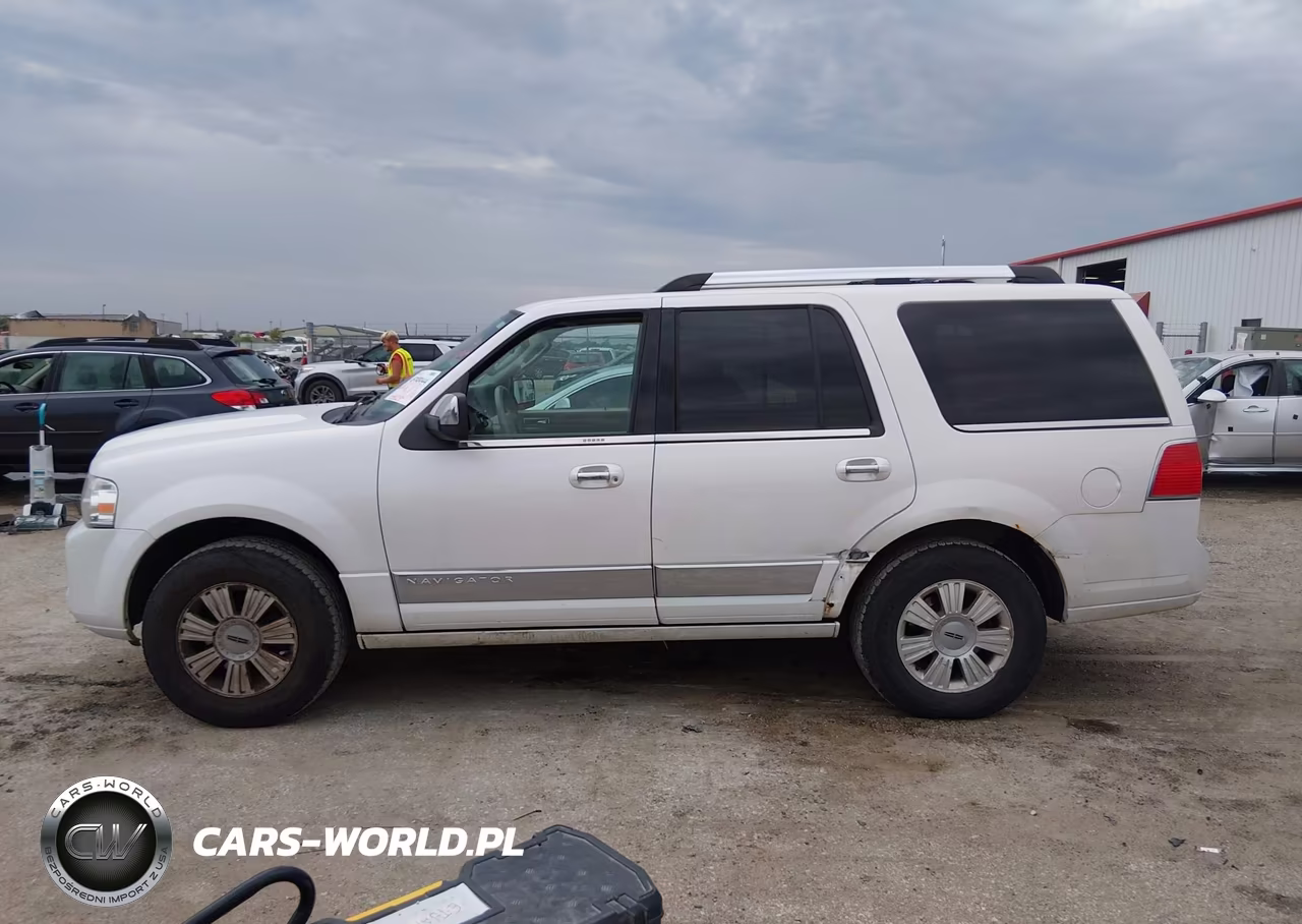 2013 Lincoln Navigator VIN:5LMJJ2J56DEL05303 - 14