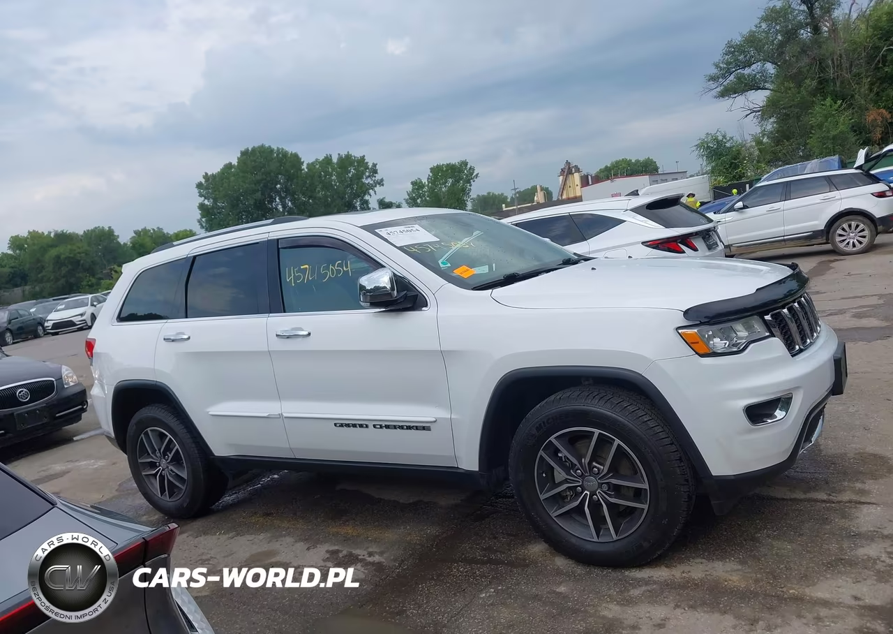 2018 Jeep Grand Cherokee Limited 4X4 VIN:1C4RJFBG4JC450610 - 13