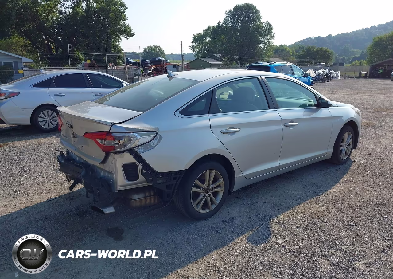 2017 Hyundai Sonata VIN:5NPE24AF8HH502909 - 4