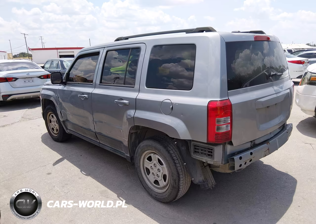 2015 Jeep Patriot Sport VIN:1C4NJPBBXFD204381 - 3