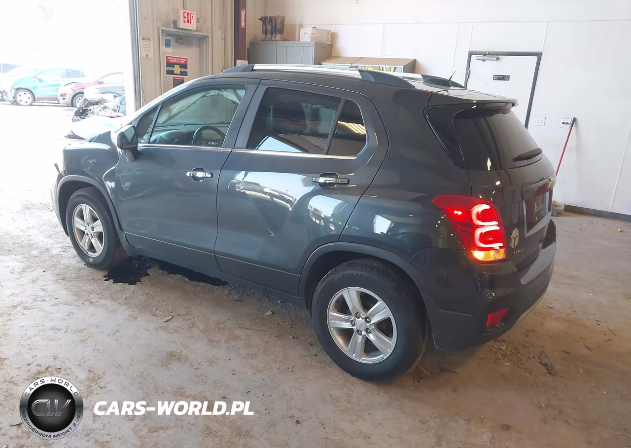 2018 Chevrolet Trax Lt VIN:KL7CJLSB5JB599474 - 3