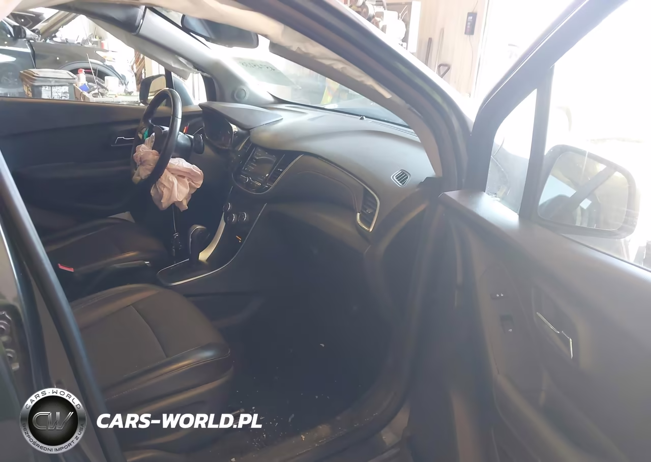 2018 Chevrolet Trax Lt VIN:KL7CJLSB5JB599474 - 5