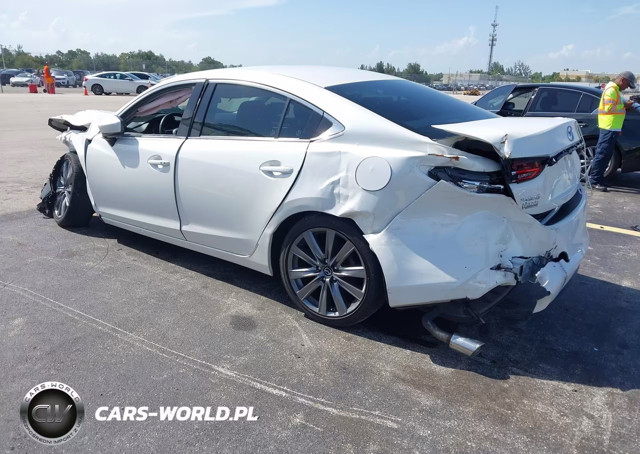 2020 Mazda Mazda6 Touring VIN:JM1GL1VM0L1520608 - 3
