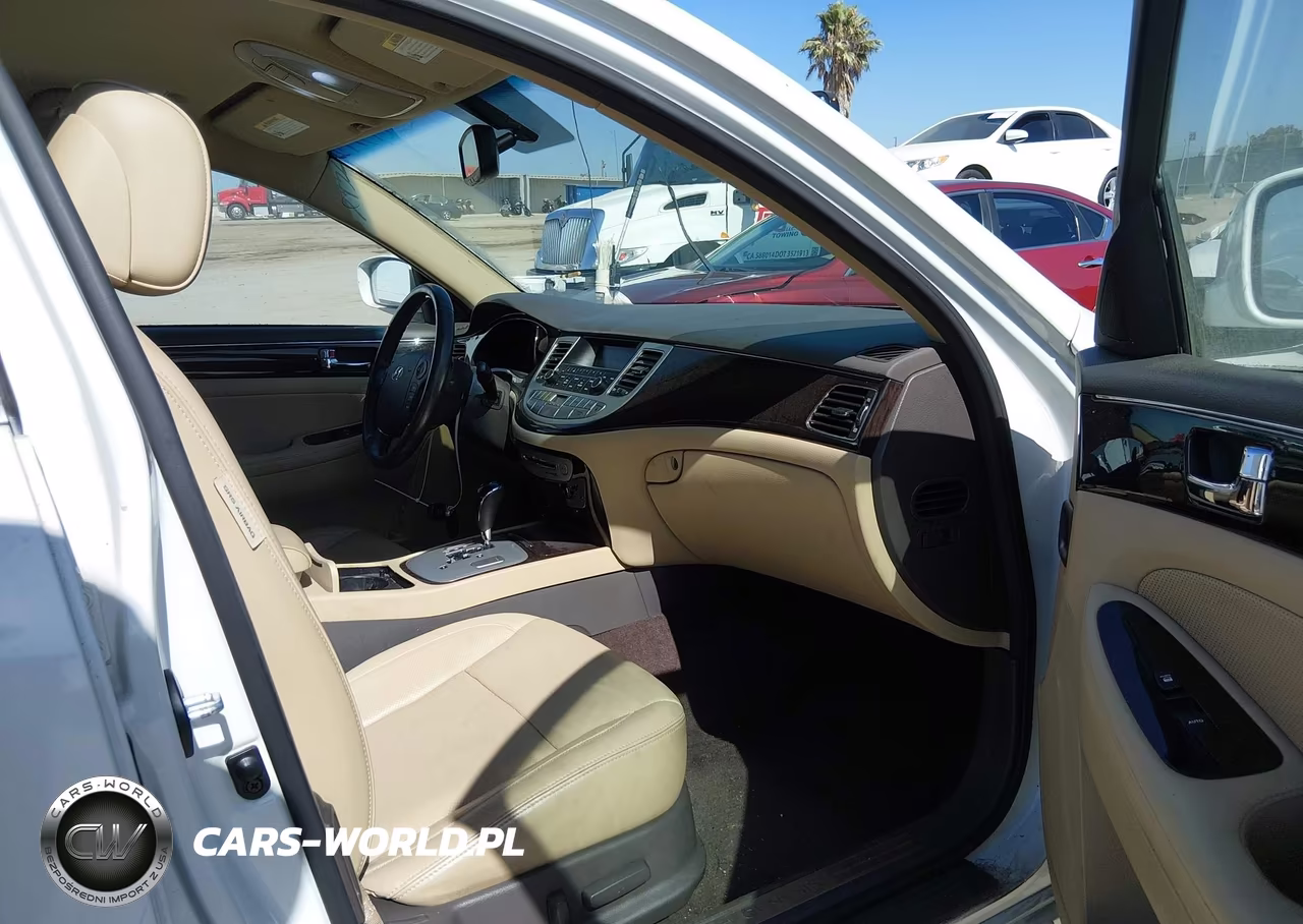 2011 Hyundai Genesis 3.8 VIN:KMHGC4DEXBU113559 - 5