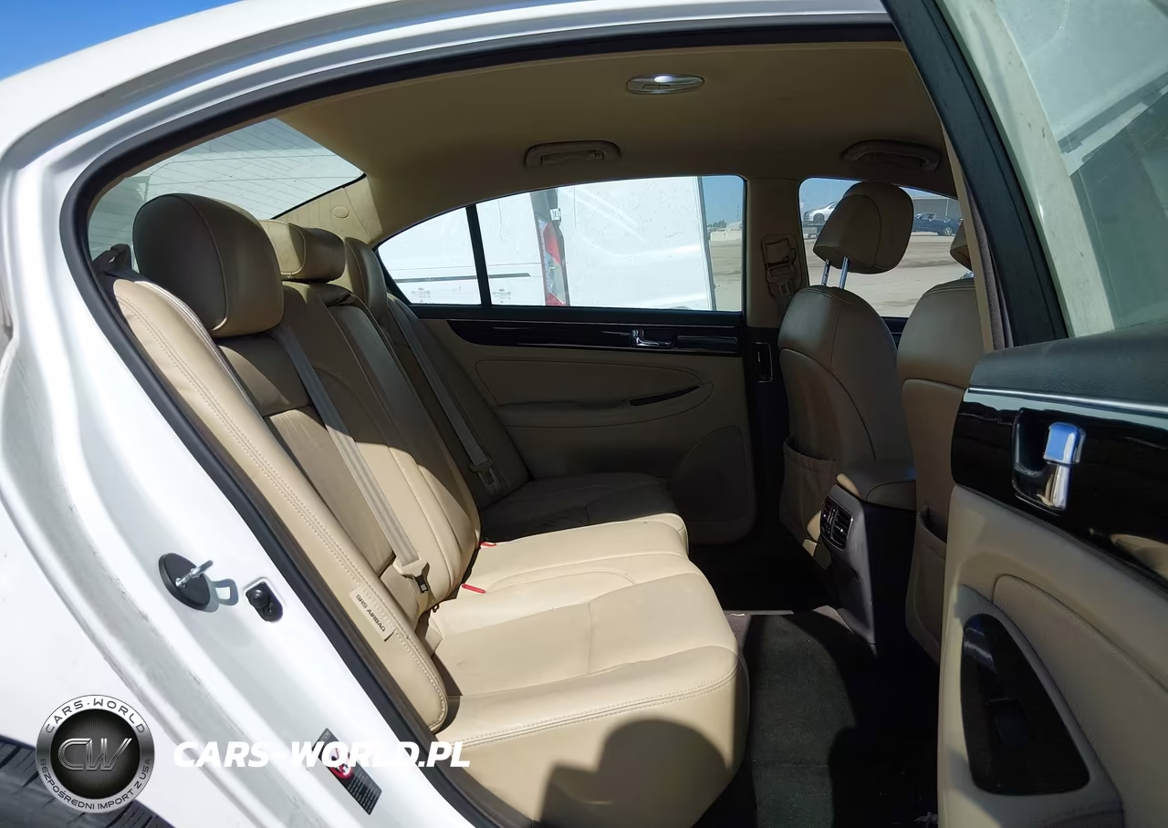 2011 Hyundai Genesis 3.8 VIN:KMHGC4DEXBU113559 - 8