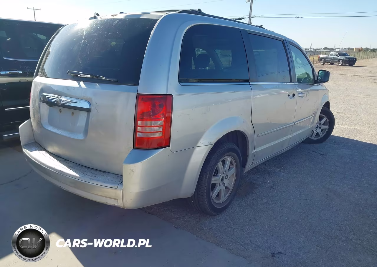 2008 Chrysler Town & Country Touring VIN:2A8HR54P68R818484 - 4