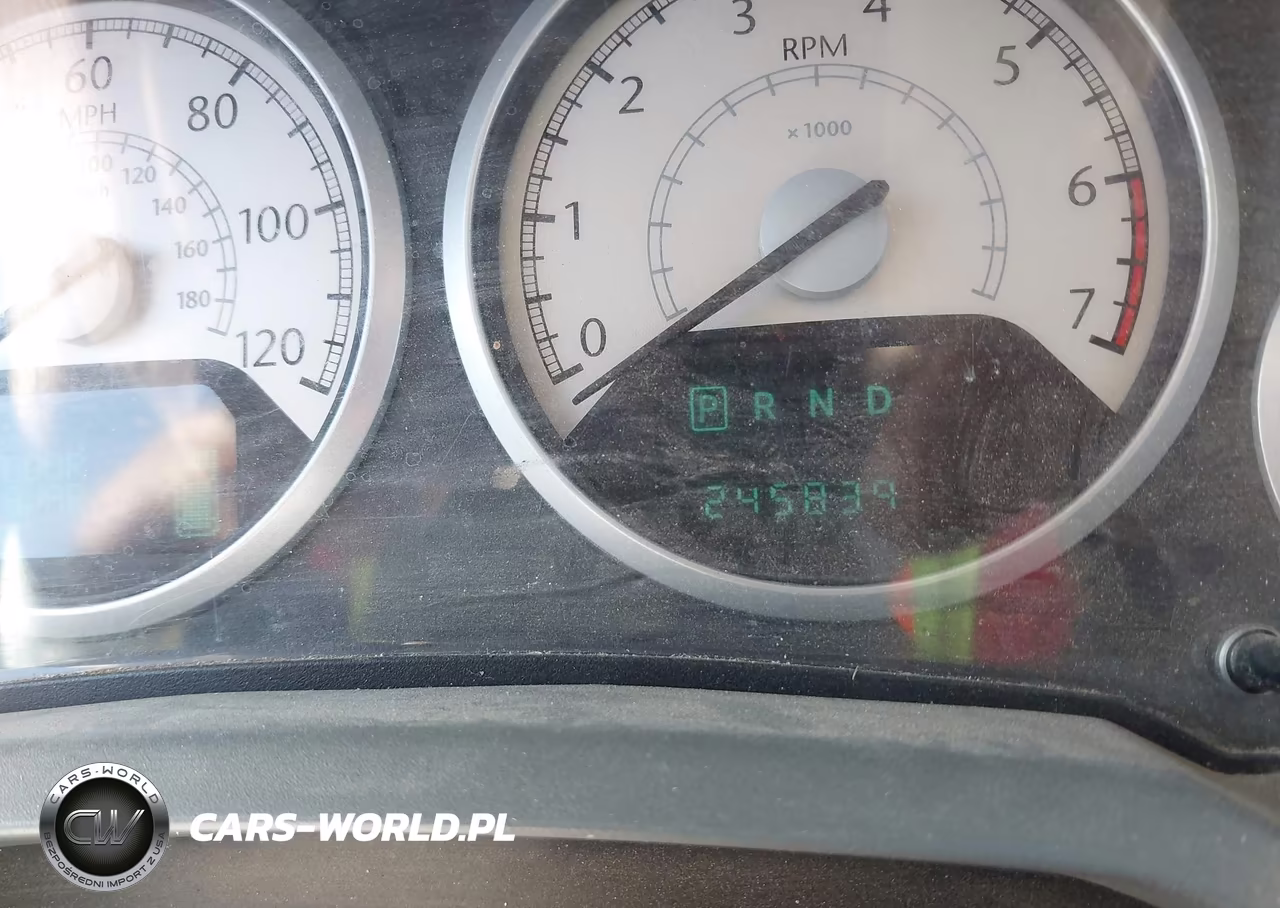 2008 Chrysler Town & Country Touring VIN:2A8HR54P68R818484 - 7