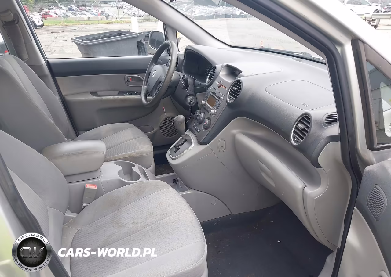 2009 Kia Rondo Lx VIN:KNAFG528597251183 - 5