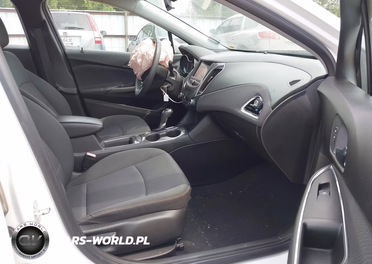 2019 Chevrolet Cruze Ls VIN:1G1BC5SM8K7141611 - 5