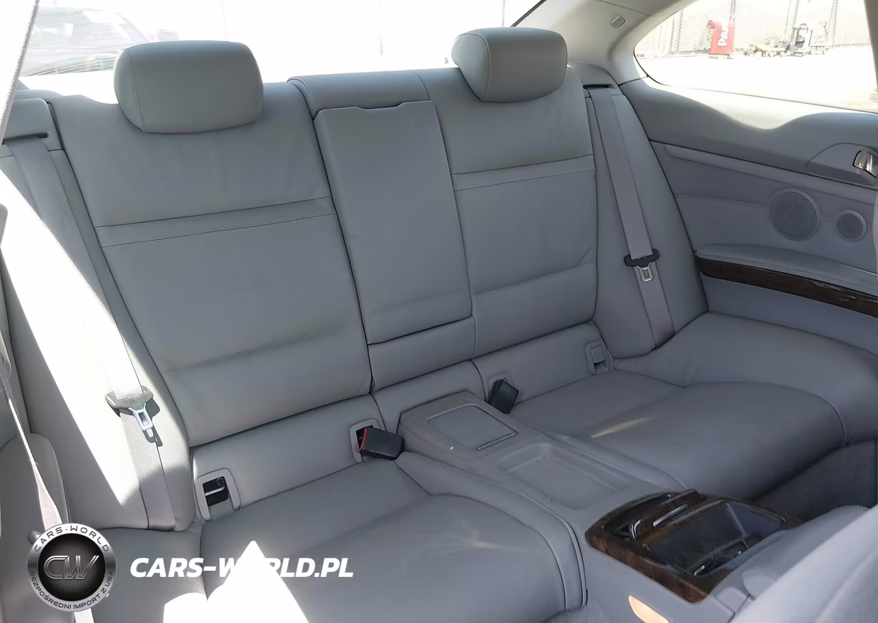2009 BMW 328I VIN:WBAWV13549P121950 - 8