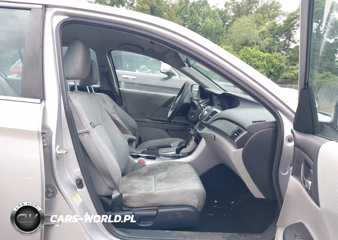 2014 Honda Accord Lx VIN:1HGCR2F35EA018867 - 5