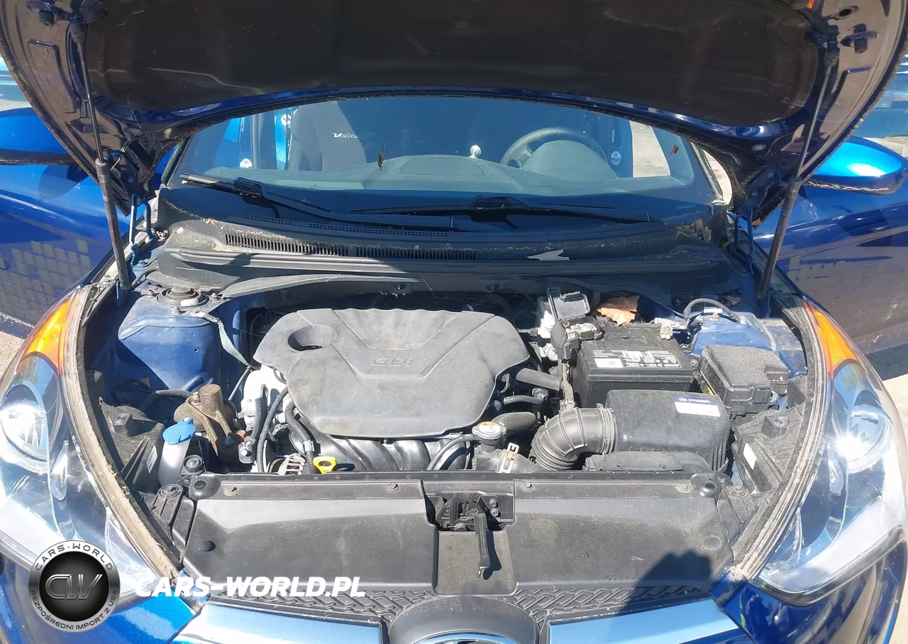 2017 Hyundai Veloster Value Edition VIN:KMHTC6ADXHU321133 - 10