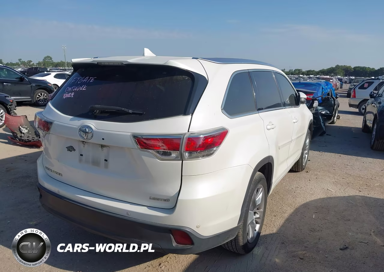 2015 Toyota Highlander Limited V6 VIN:5TDYKRFH8FS108158 - 4
