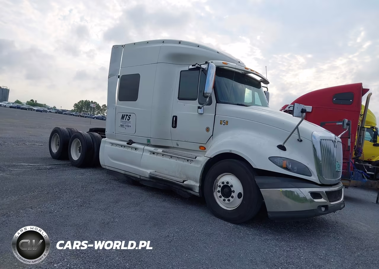 2016 International Prostar