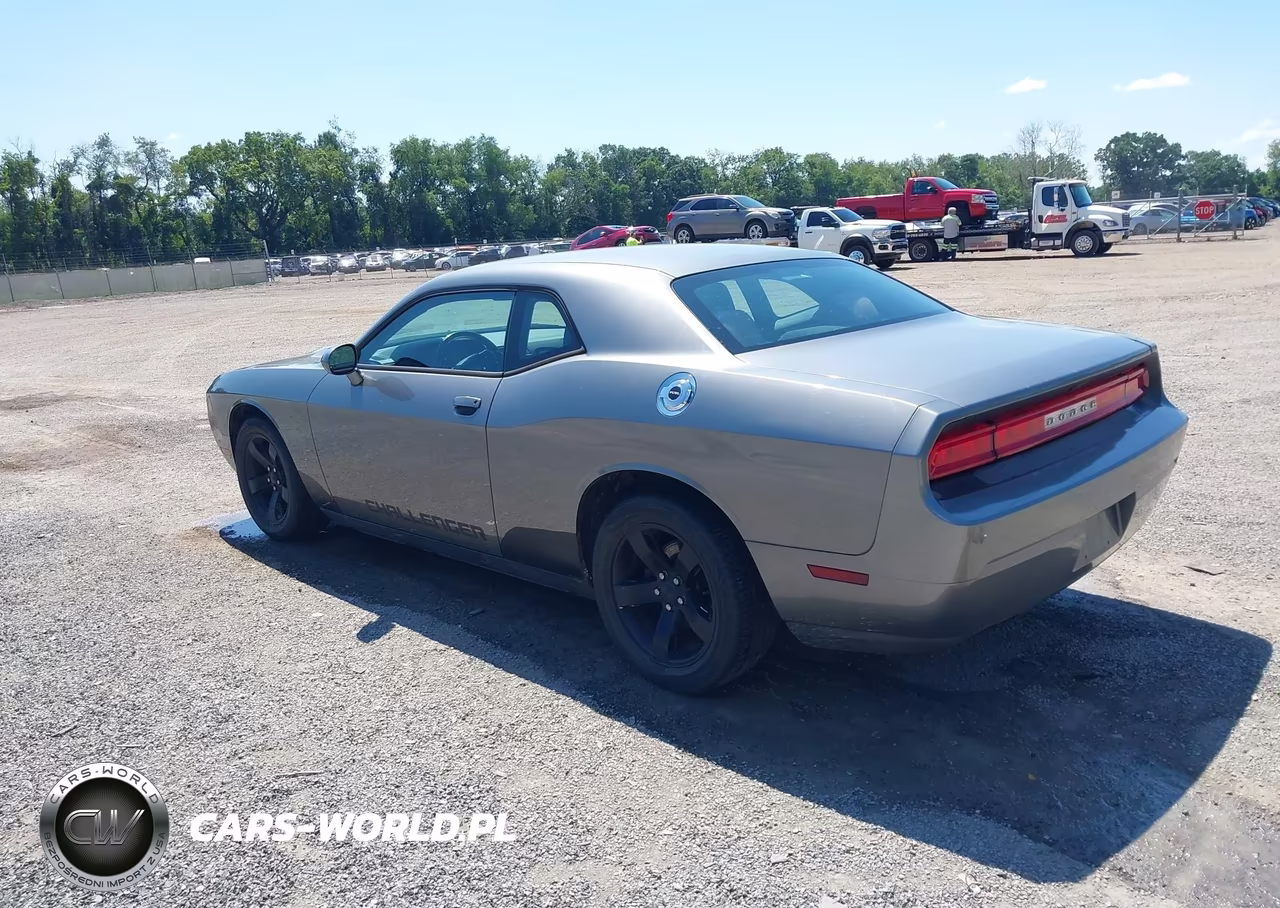 2012 Dodge Challenger Sxt VIN:2C3CDYAG8CH258007 - 3