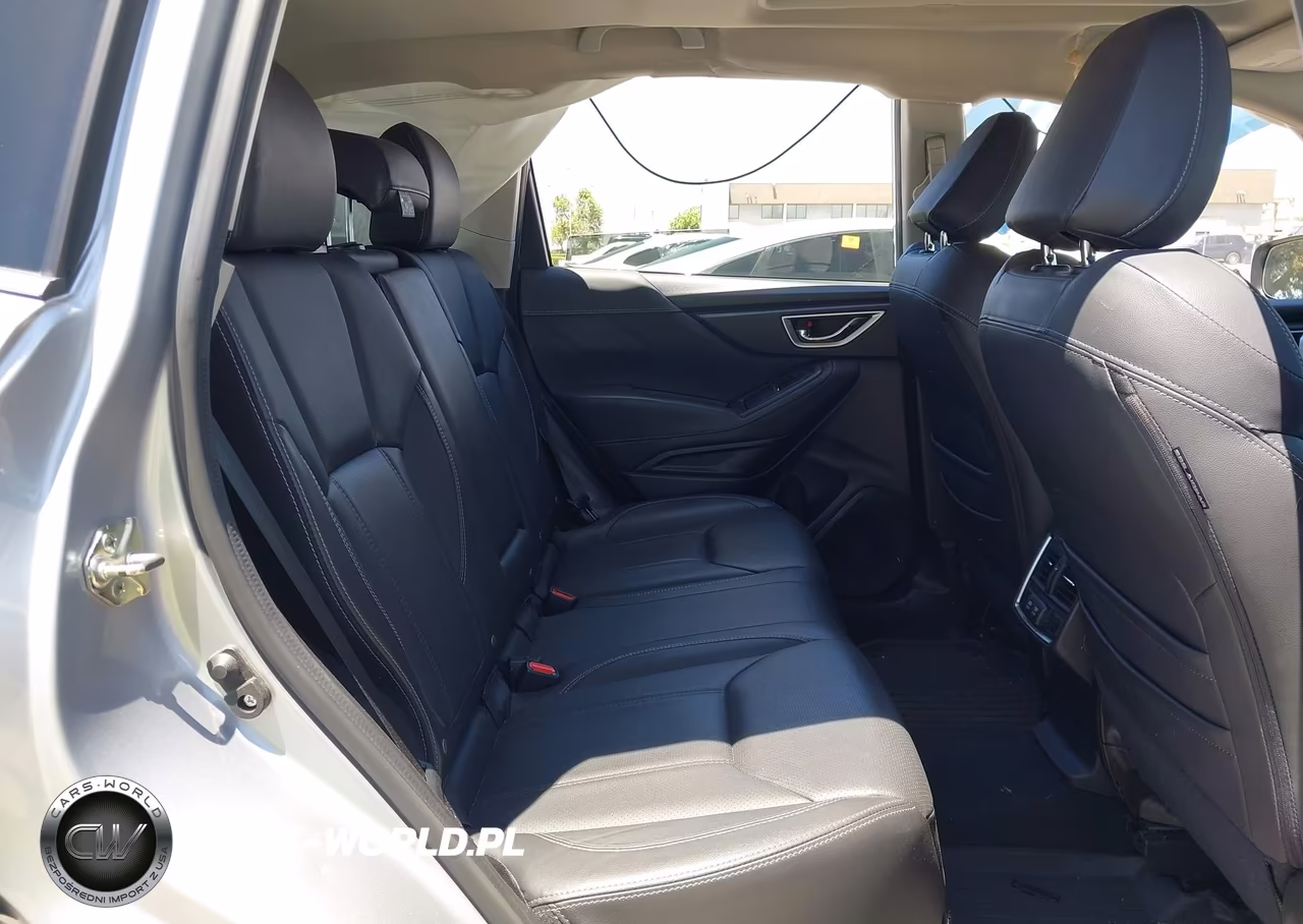 2019 Subaru Forester Limited VIN:JF2SKAUC2KH469237 - 8