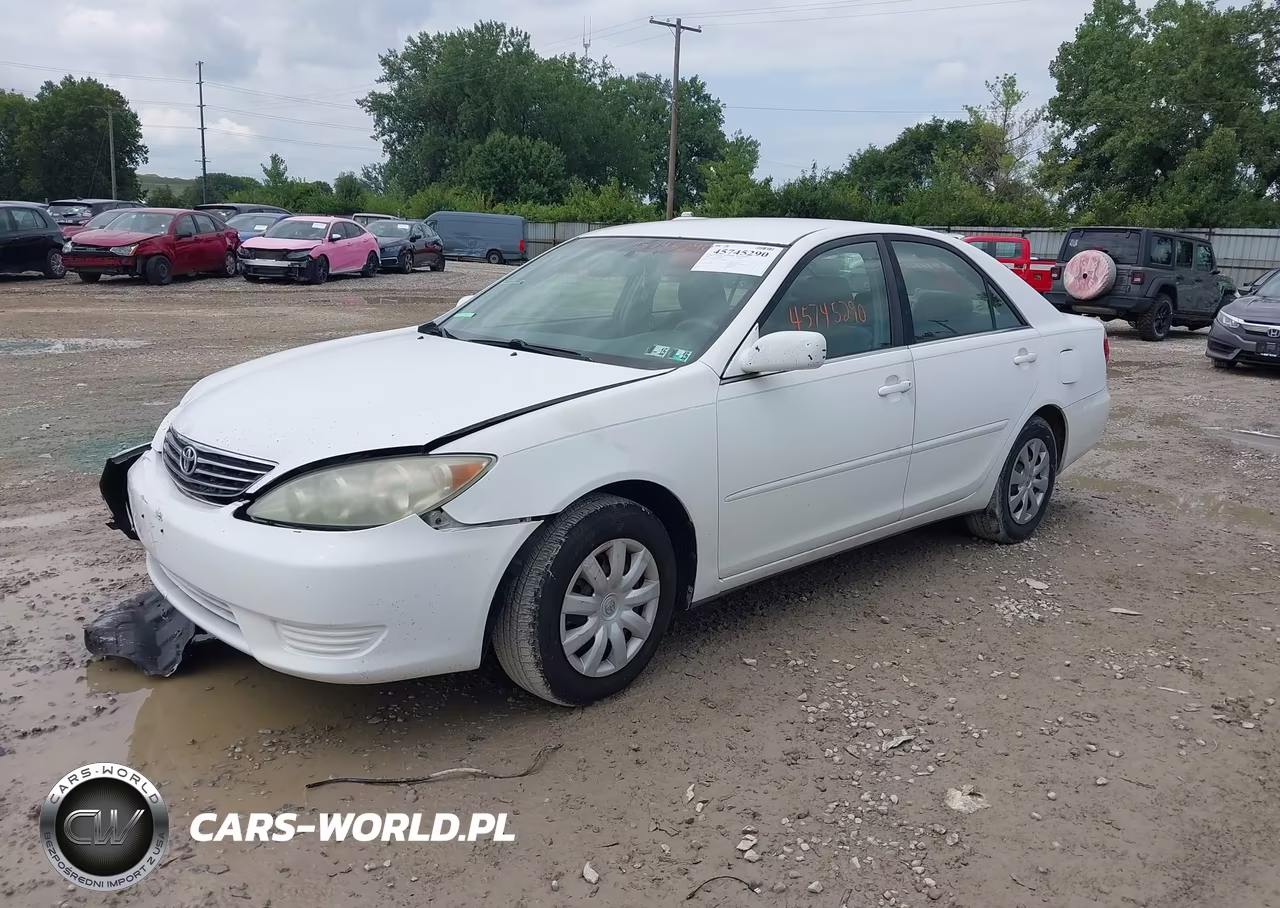 2005 Toyota Camry Le VIN:4T1BE32K15U568019 - 2