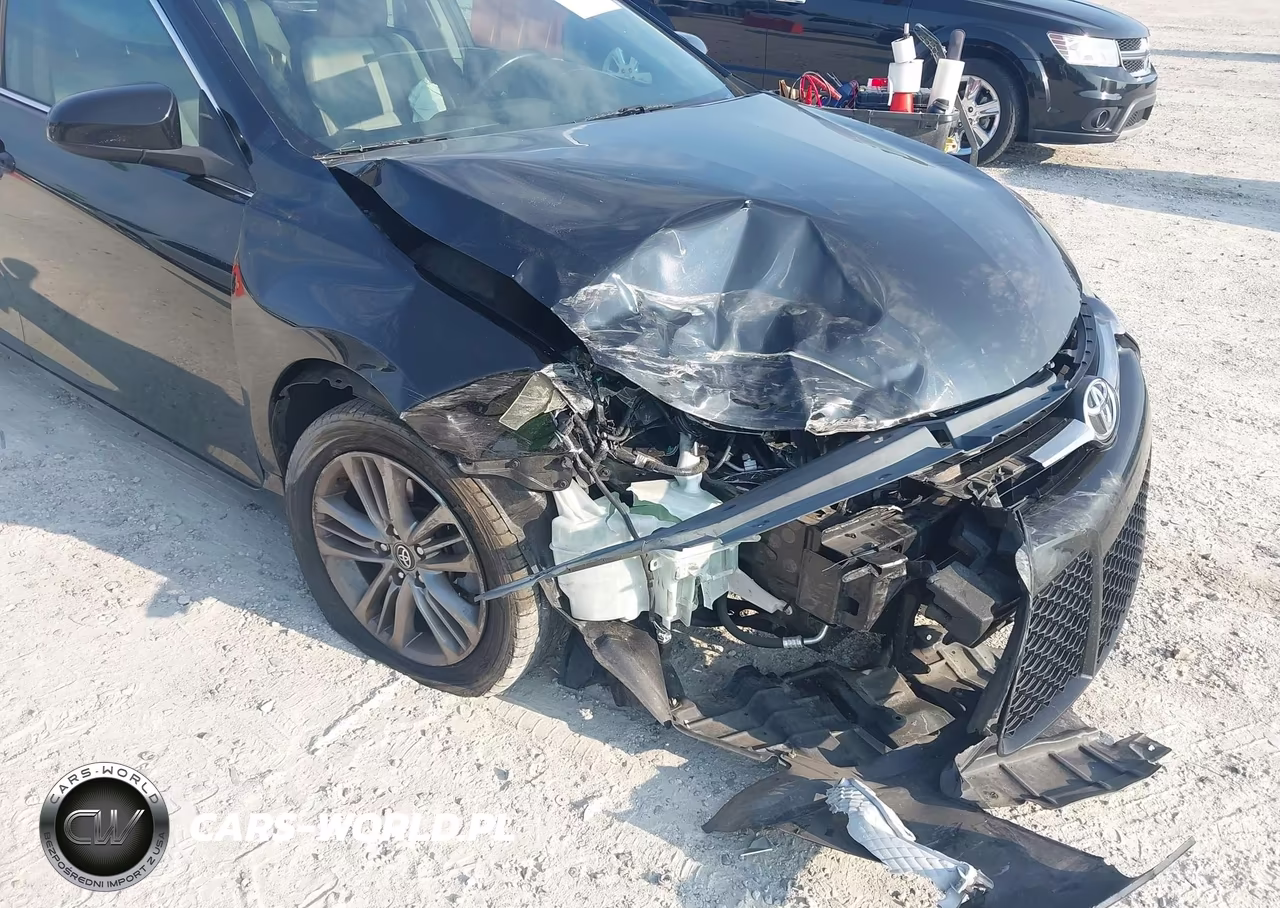 2017 Toyota Camry Se VIN:4T1BF1FK2HU639048 - 6