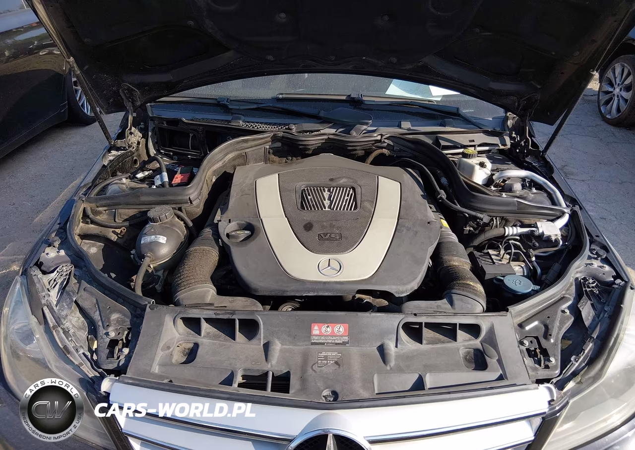 2012 Mercedes-Benz C 300 Sport 4Matic VIN:WDDGF8BB2CF923632 - 10