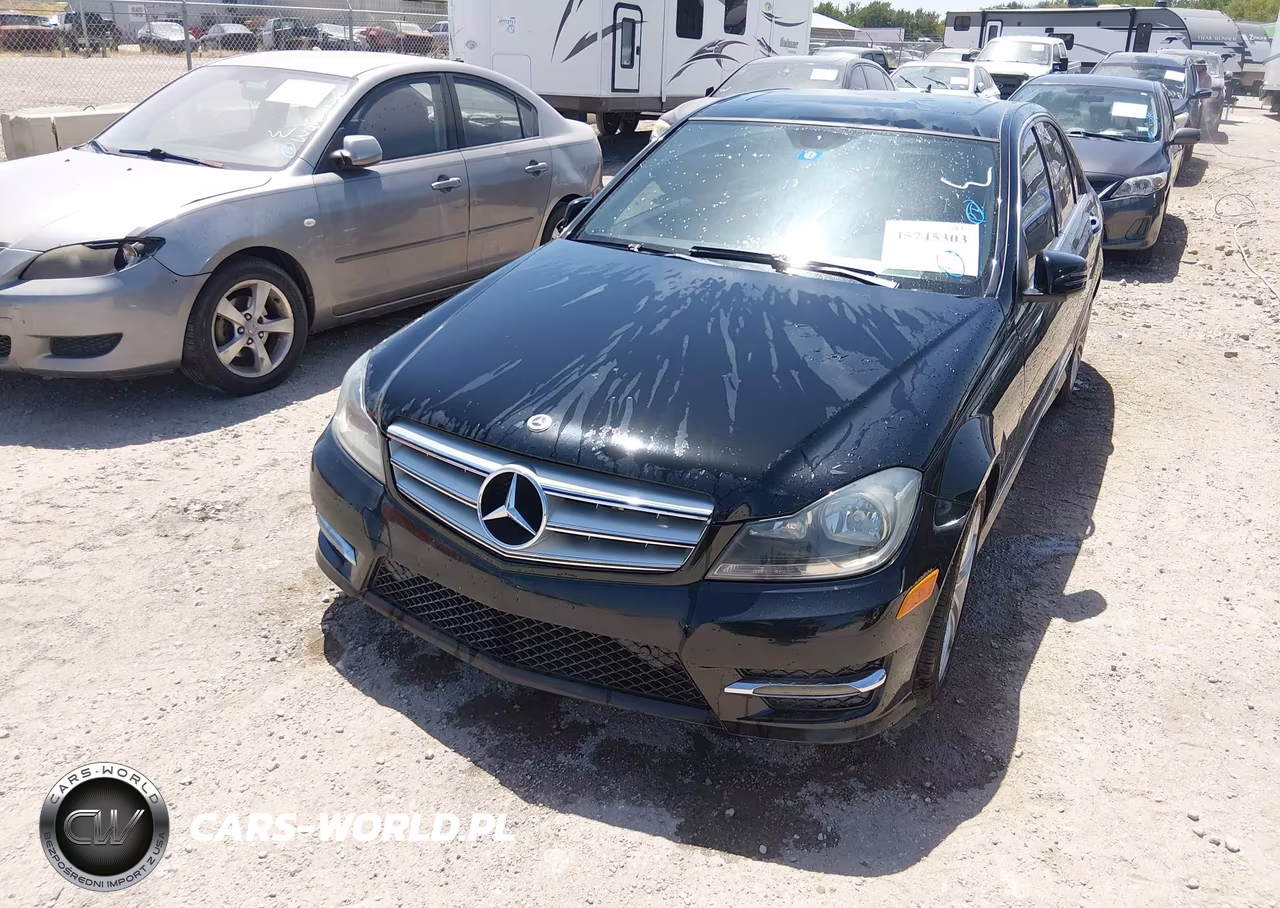 2012 Mercedes-Benz C 300 Sport 4Matic VIN:WDDGF8BB2CF923632 - 6