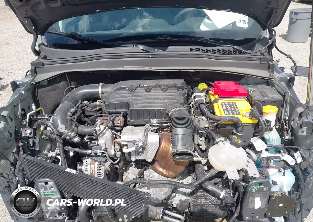 2023 Jeep Renegade Latitude 4X4 VIN:ZACNJDB17PPP24978 - 10