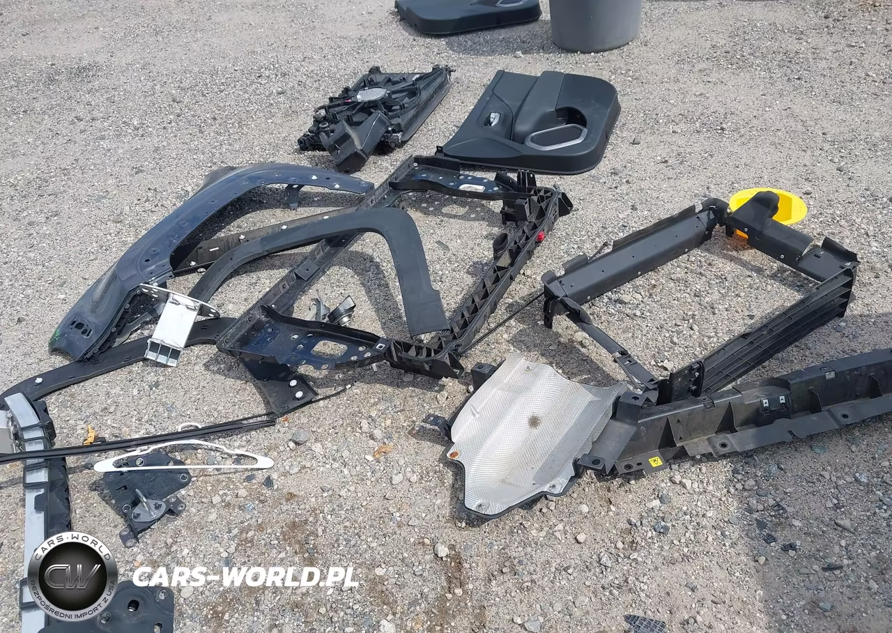 2023 Jeep Renegade Latitude 4X4 VIN:ZACNJDB17PPP24978 - 12