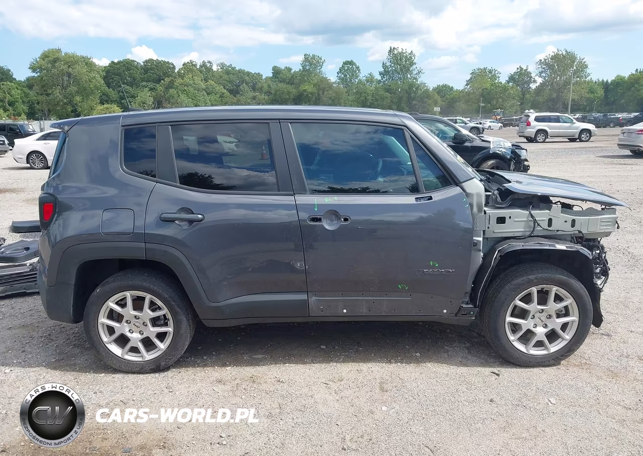 2023 Jeep Renegade Latitude 4X4 VIN:ZACNJDB17PPP24978 - 14