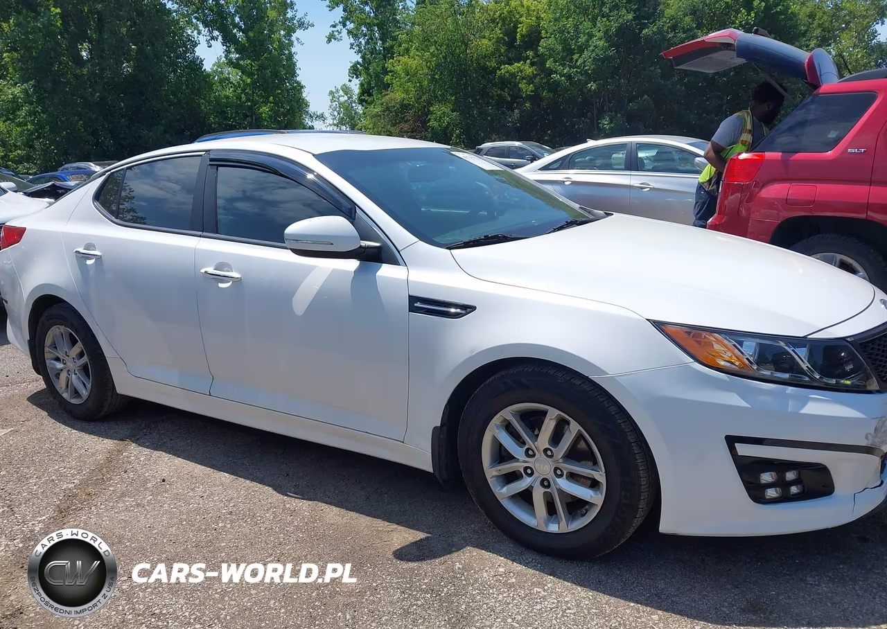 2015 Kia Optima Lx VIN:5XXGM4A70FG417423 - 13