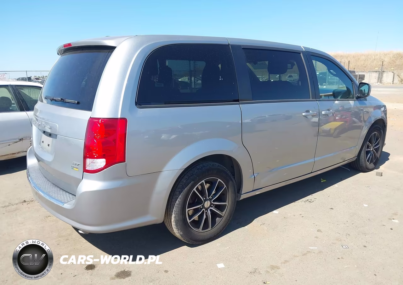 2019 Dodge Grand Caravan Gt VIN:2C4RDGEG6KR530248 - 4