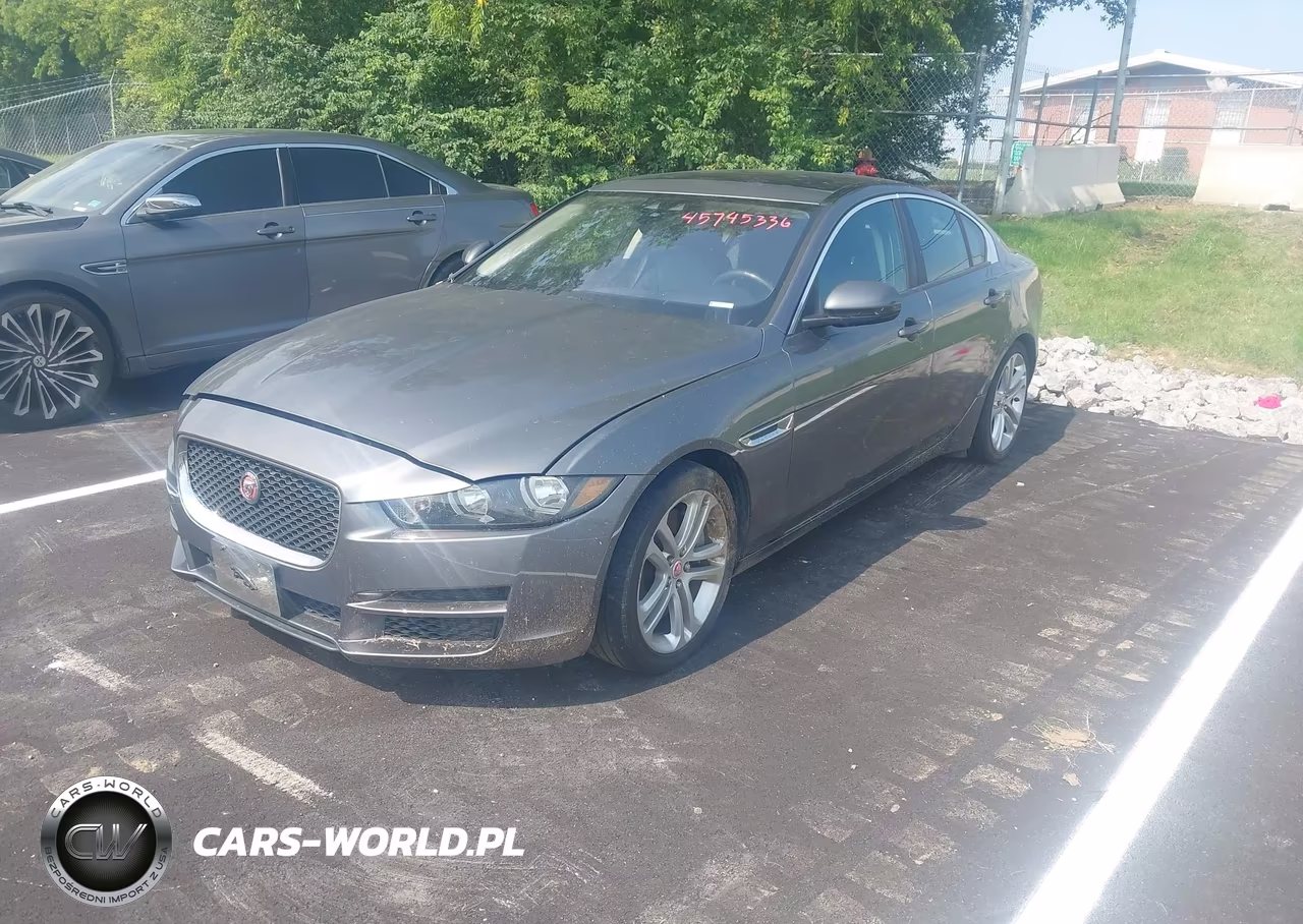 2017 Jaguar Xe 35T Premium VIN:SAJAD4BV3HA971266 - 2