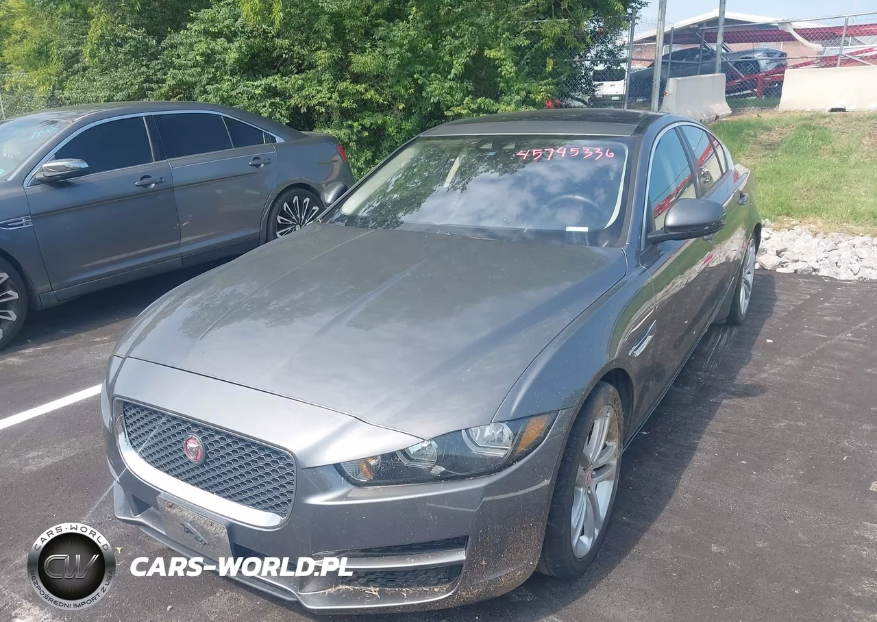 2017 Jaguar Xe 35T Premium VIN:SAJAD4BV3HA971266 - 6