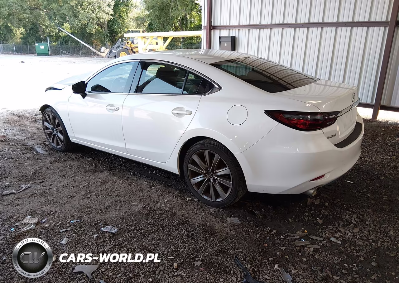 2020 Mazda Mazda6 Touring VIN:JM1GL1VM8L1524440 - 3