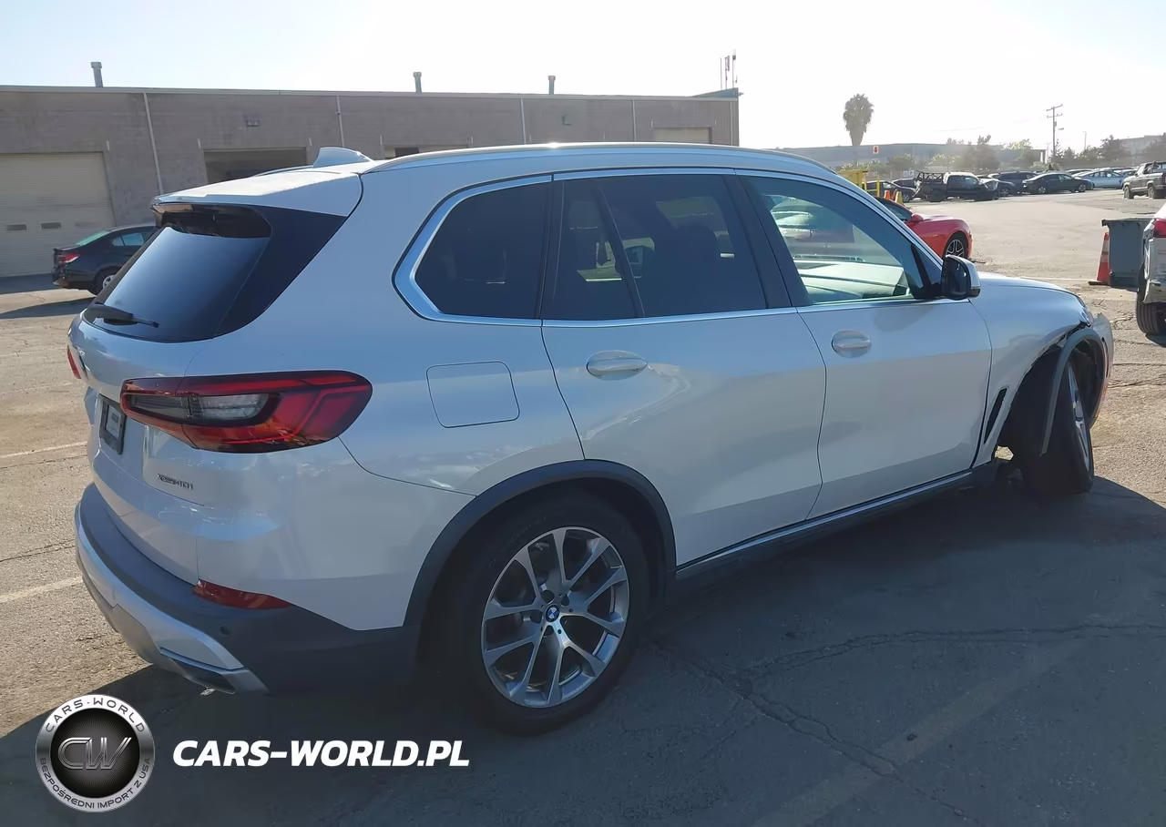 2019 BMW X5 xDrive40I VIN:5UXCR6C5XKLL04868 - 4