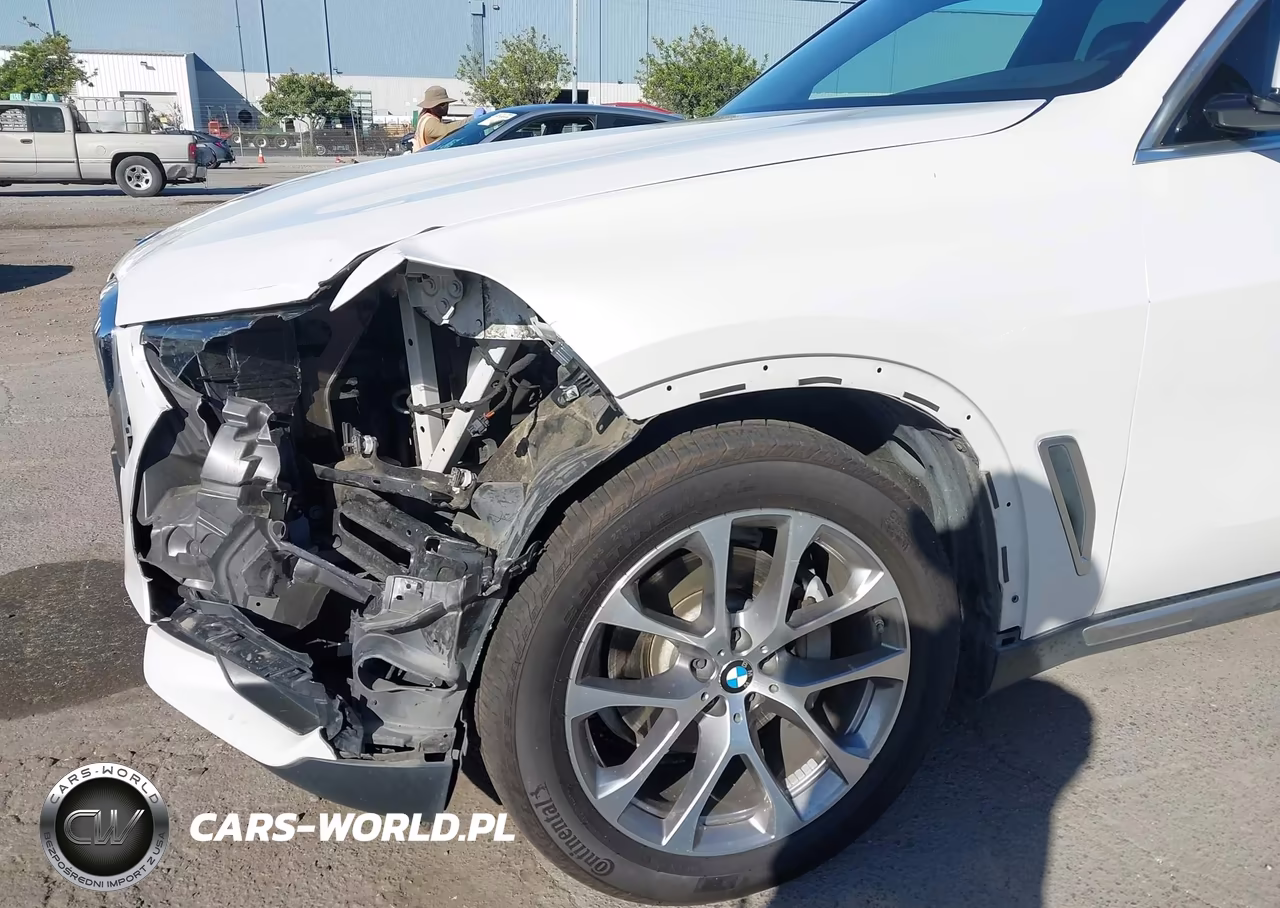 2019 BMW X5 xDrive40I VIN:5UXCR6C5XKLL04868 - 6