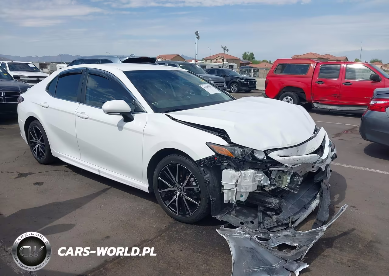 2022 Toyota Camry Se
