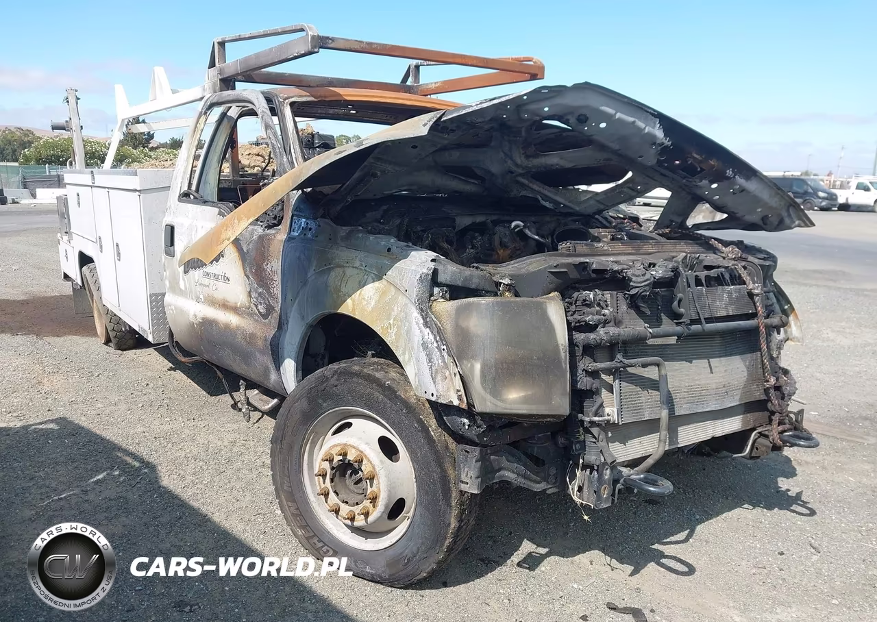 2015 Ford F-450 Chassis Xl-Xlt