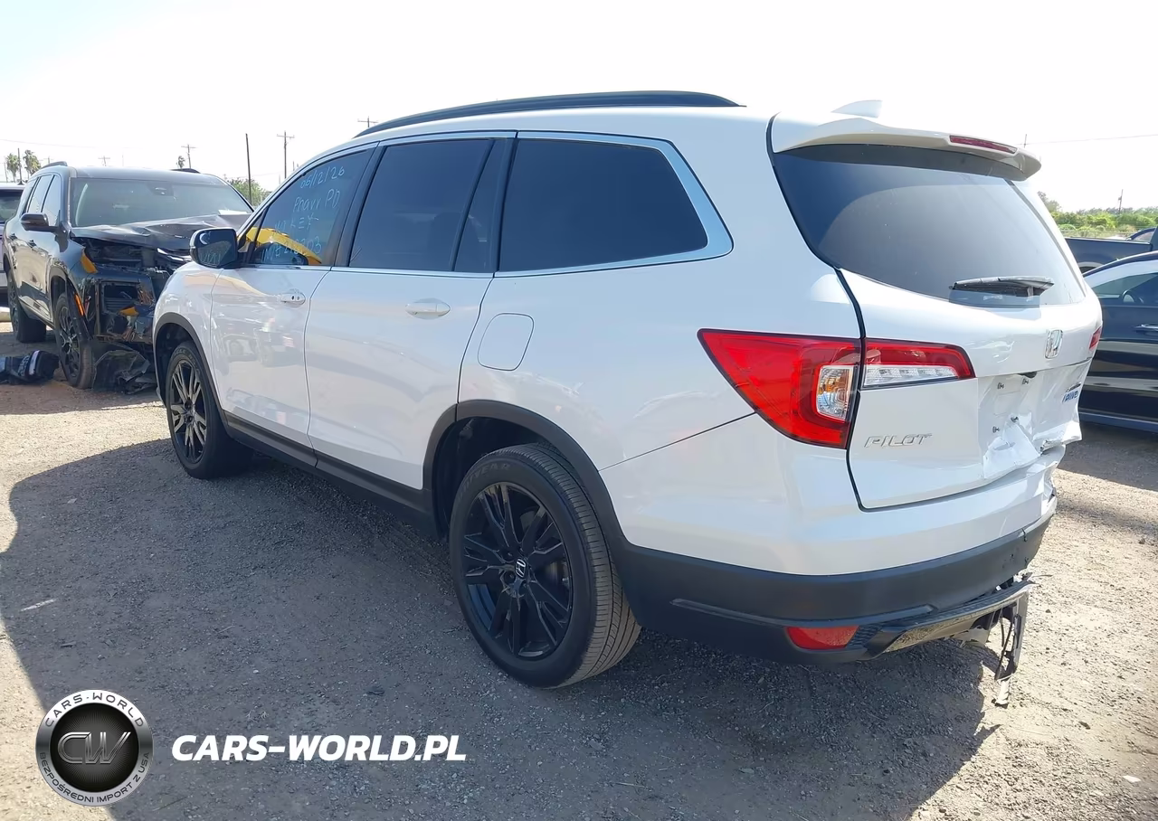 2022 Honda Pilot Awd Special Edition VIN:5FNYF6H28NB104531 - 3