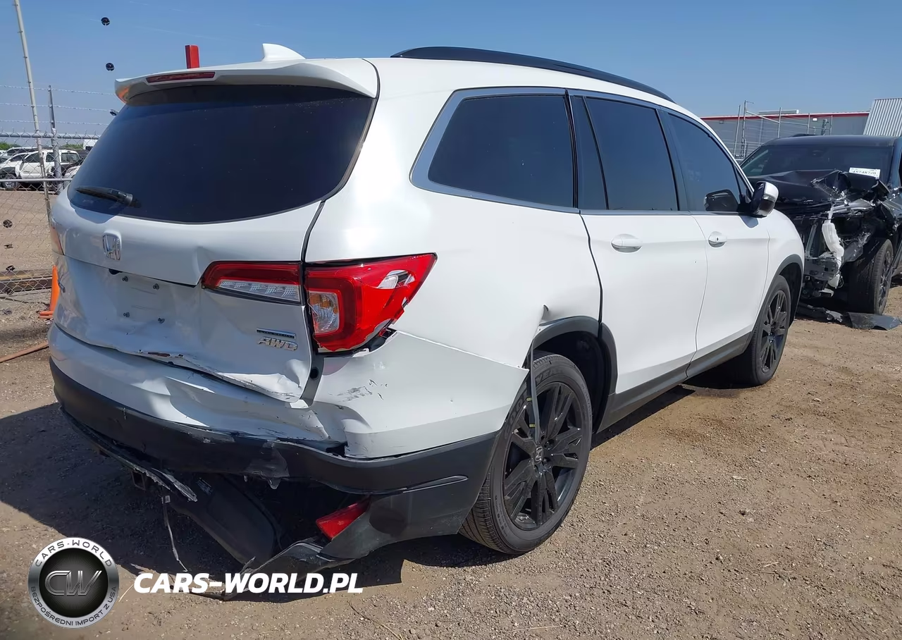 2022 Honda Pilot Awd Special Edition VIN:5FNYF6H28NB104531 - 4
