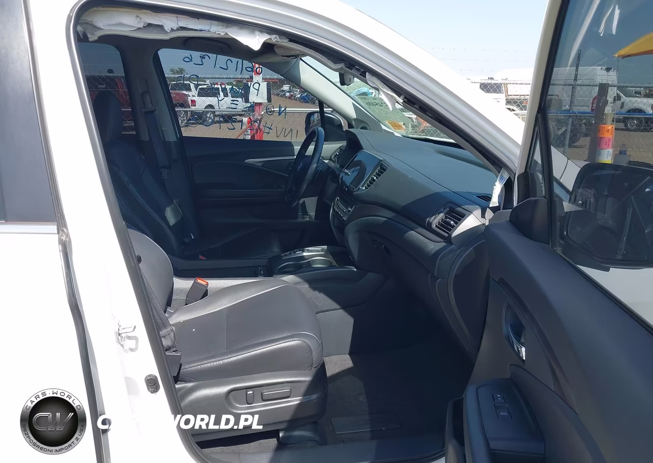 2022 Honda Pilot Awd Special Edition VIN:5FNYF6H28NB104531 - 5