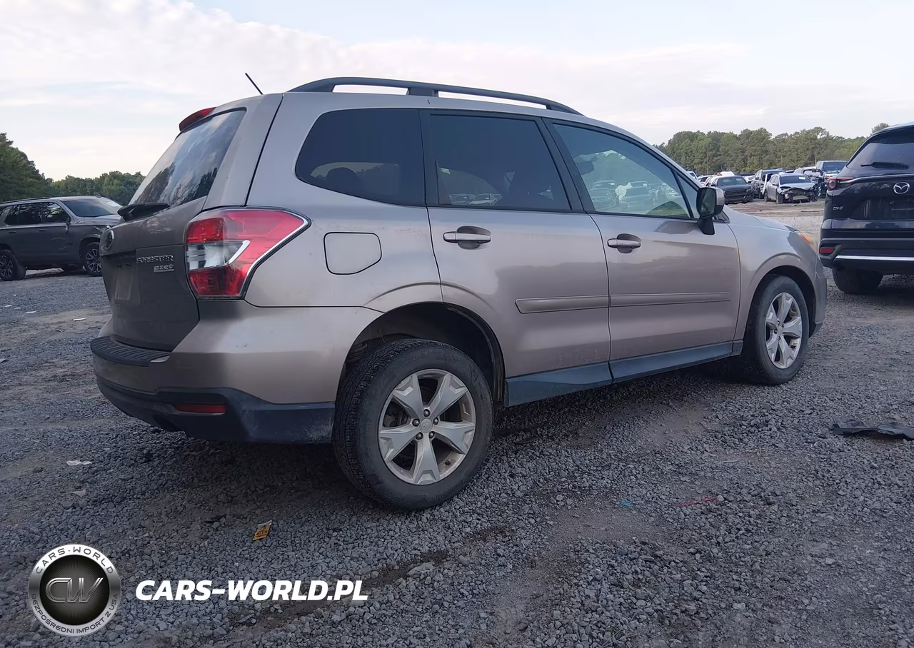 2015 Subaru Forester 2.5I Premium VIN:JF2SJADC4FH414524 - 4