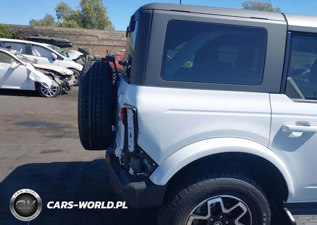 2025 Ford Bronco Outer Banks VIN:1FMDE8BH2SLB29195 - 12
