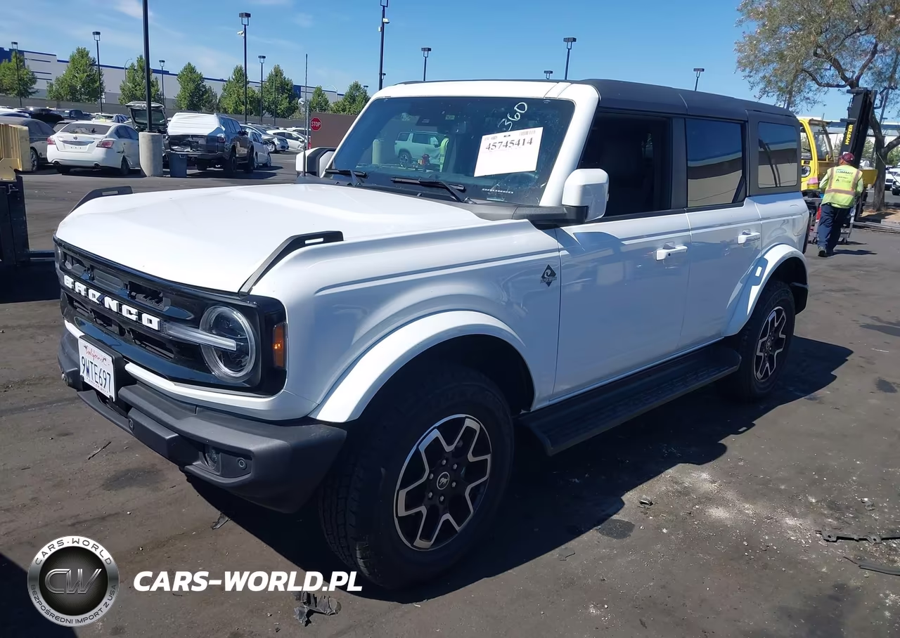 2025 Ford Bronco Outer Banks VIN:1FMDE8BH2SLB29195 - 2