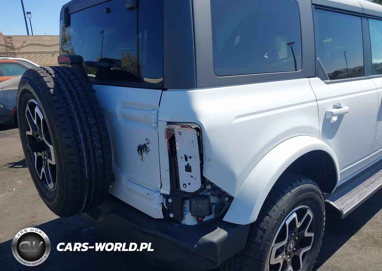 2025 Ford Bronco Outer Banks VIN:1FMDE8BH2SLB29195 - 6