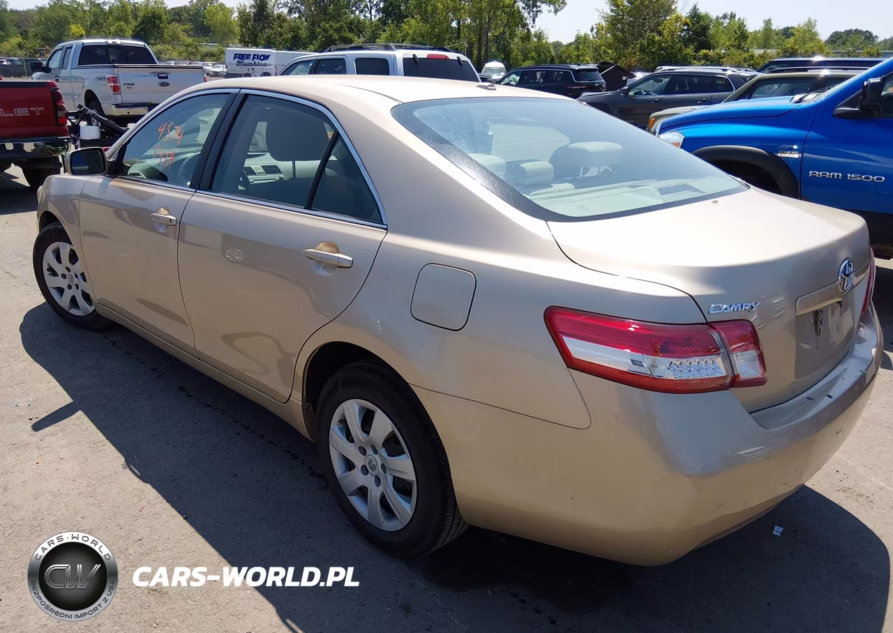 2010 Toyota Camry Le VIN:4T4BF3EK4AR007483 - 3