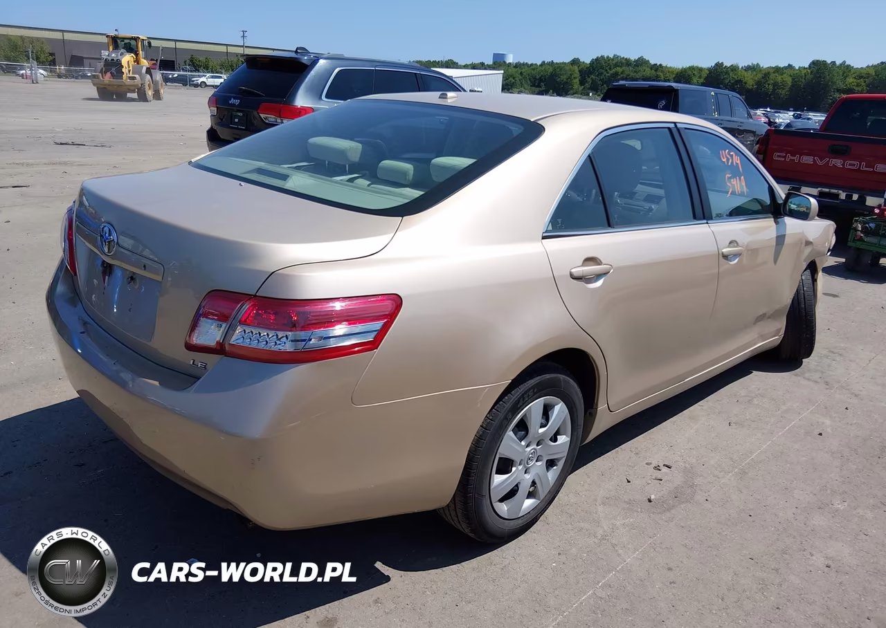 2010 Toyota Camry Le VIN:4T4BF3EK4AR007483 - 4