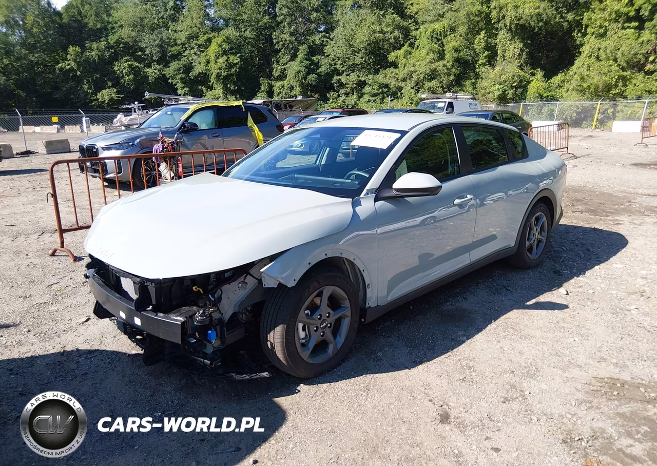 2026 Kia K4 Lxs VIN:3KPFT4DEXTE350648 - 2