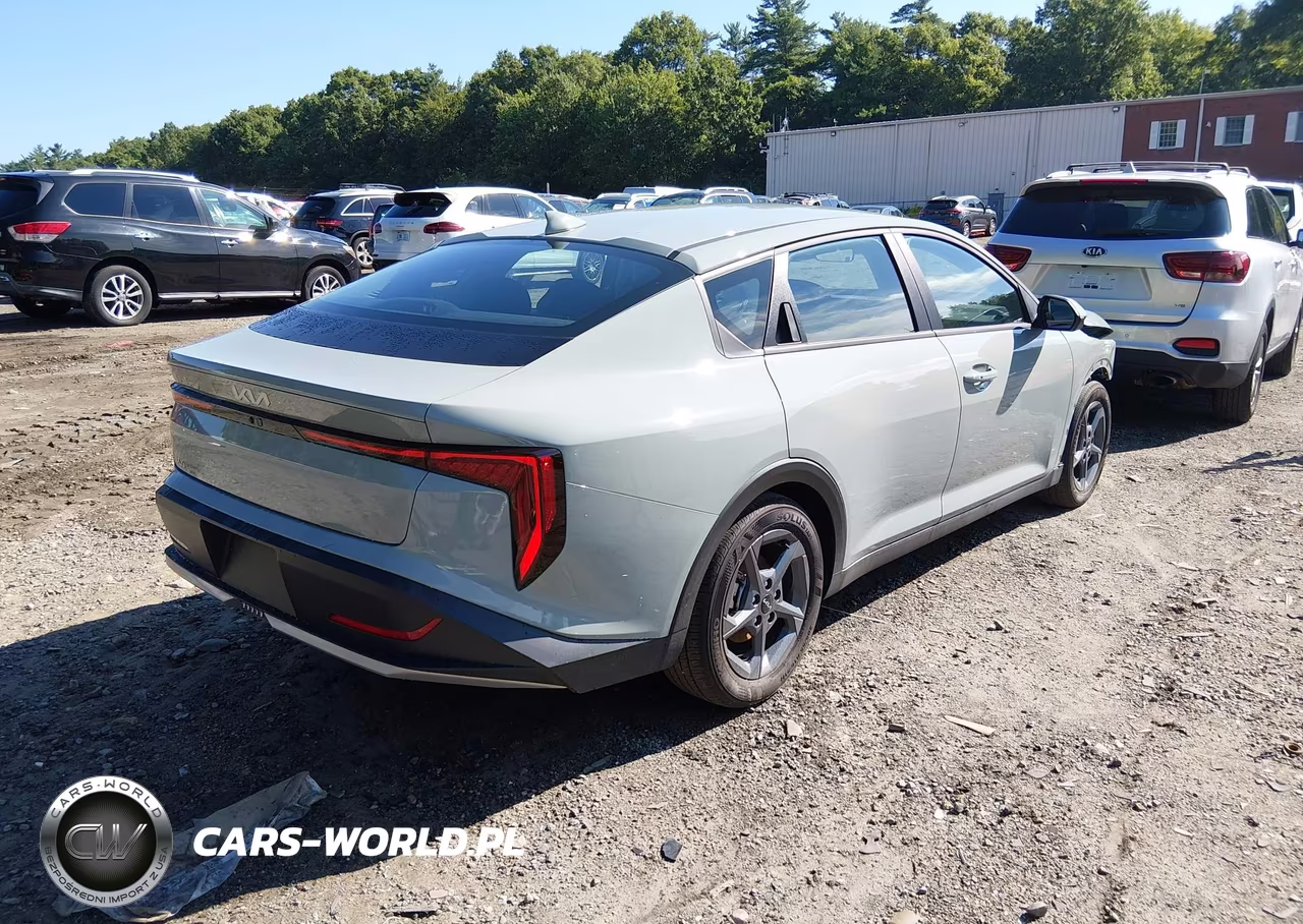 2026 Kia K4 Lxs VIN:3KPFT4DEXTE350648 - 4