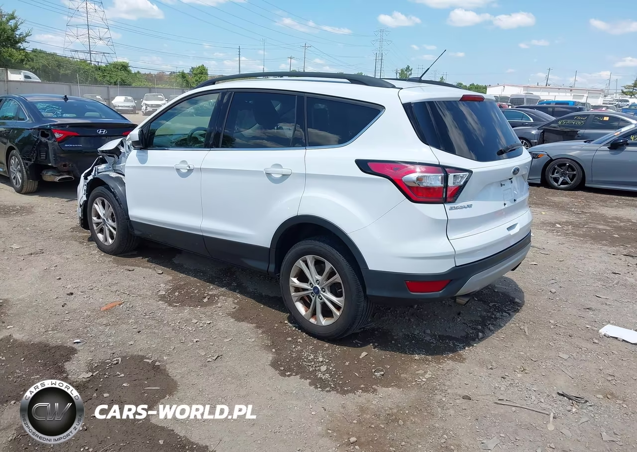 2018 Ford Escape Se VIN:1FMCU9GD7JUC94193 - 3