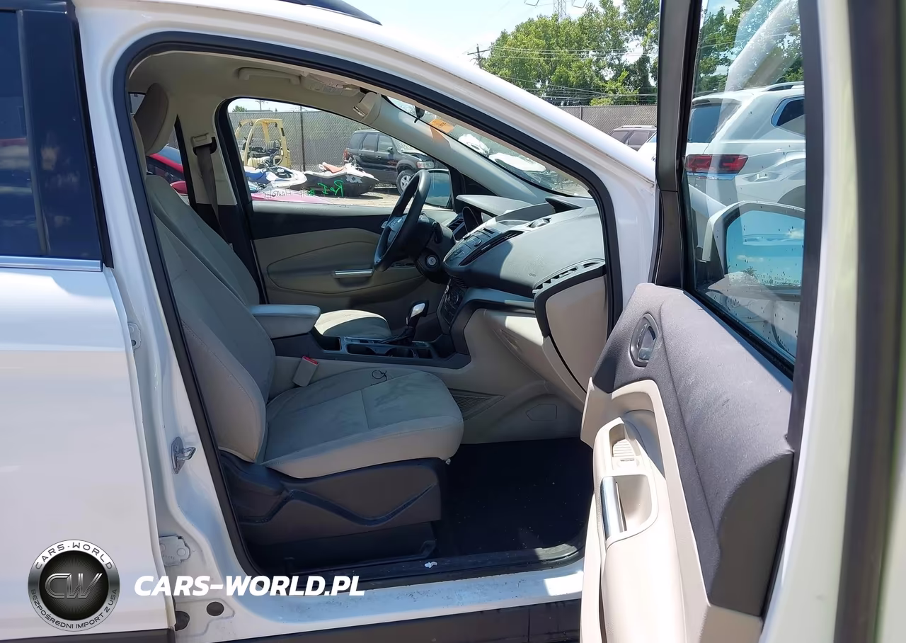 2018 Ford Escape Se VIN:1FMCU9GD7JUC94193 - 5